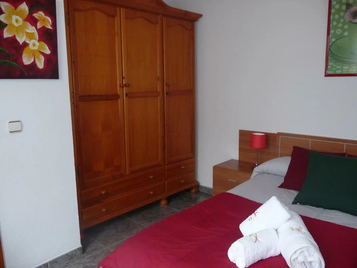 Atico Con Gran Terraza En Lucena. Ideal Parejas. Apartment Spain